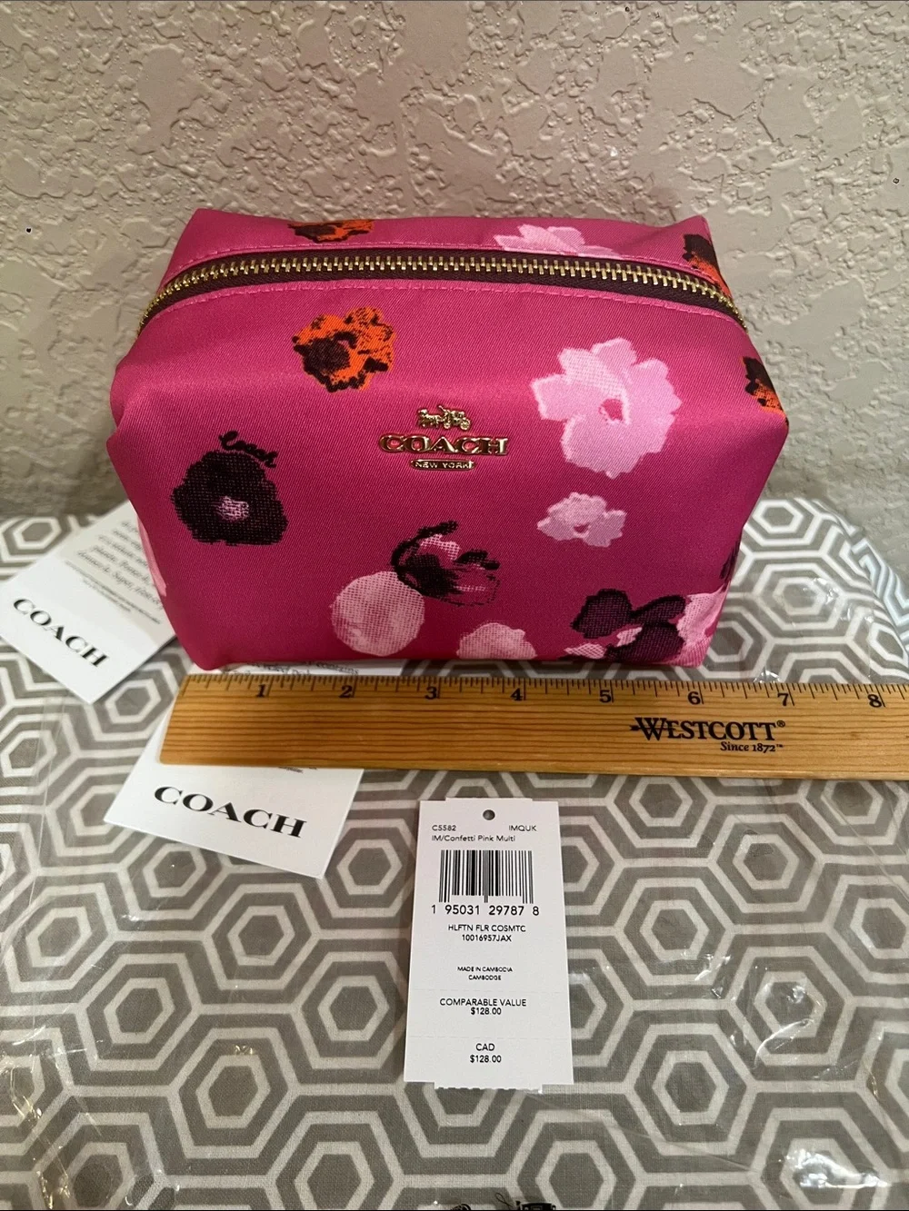 COACH C5582 IMQUK HLFTN FLR Pink Floral Satin Cosmetic Case with Gold-Tone Zip